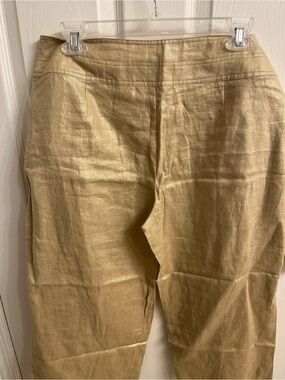 Trevan Gold Capris NWT